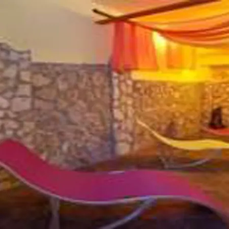 Flamingo Hotel